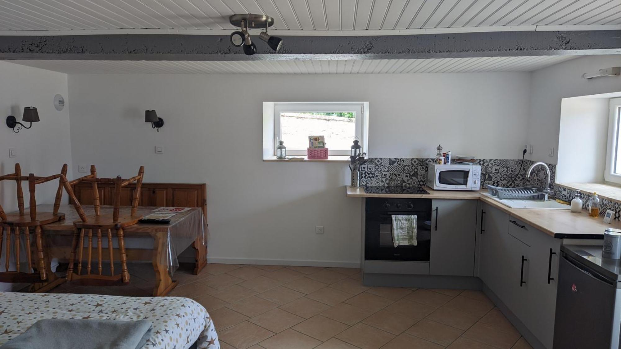 Studio A La Campagne Dans Corps De Ferme Renovee Chancey Værelse billede